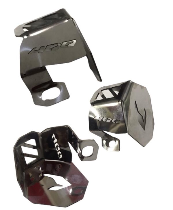 Protector Bomba Freno Trasera Moto Dominar 400 Versión 2