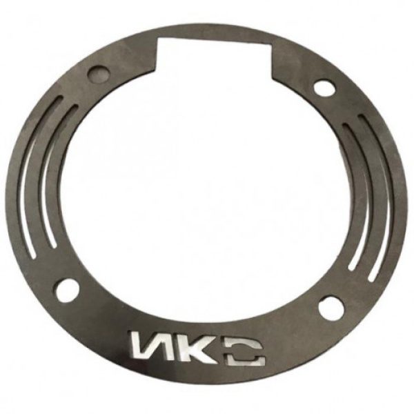 Emblema Tapa Gasolina AKT NKD 125 Acero Inoxidable