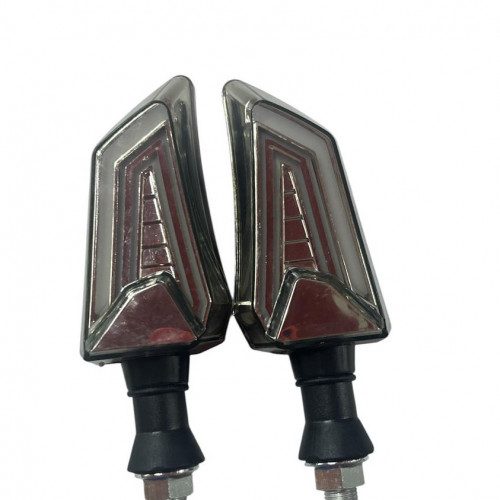 Par Direccionales LED Tres Puntas Plata Moto